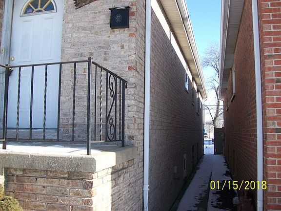 3rd image of 5043 S Christiana Ave