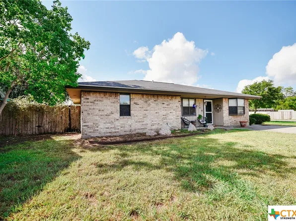 218 Tangerine Dr, Port Lavaca, TX 77979