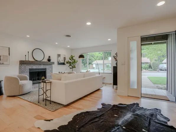 19331 Solano Court, Sonoma, CA 95476