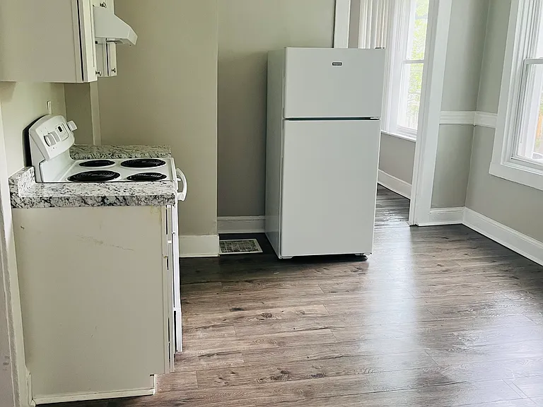 622 Winchester Ave #2 — Photo 8