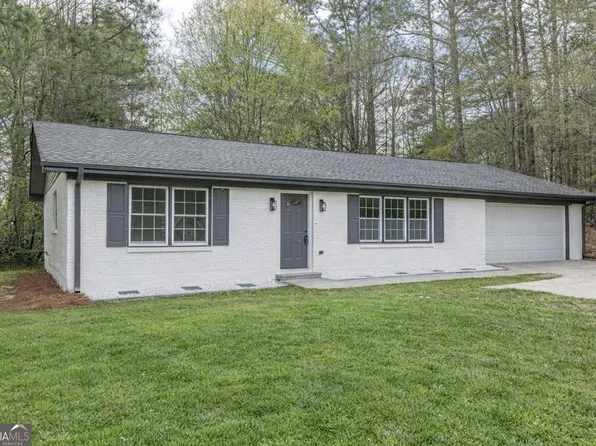 7498 Helms Ct, Jonesboro, GA 30236