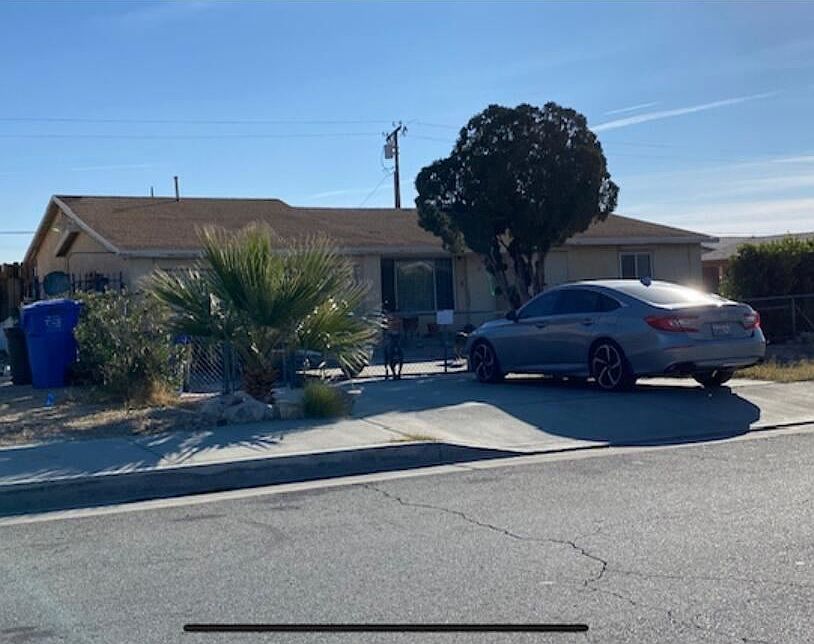 1st image of 13530 West Dr
