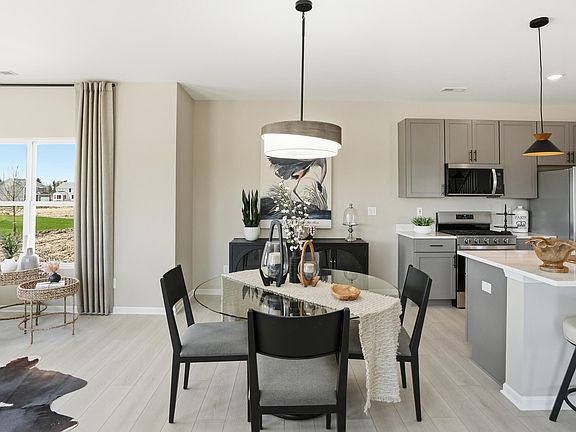 4th image of 5727 Ruby Rd #355-6