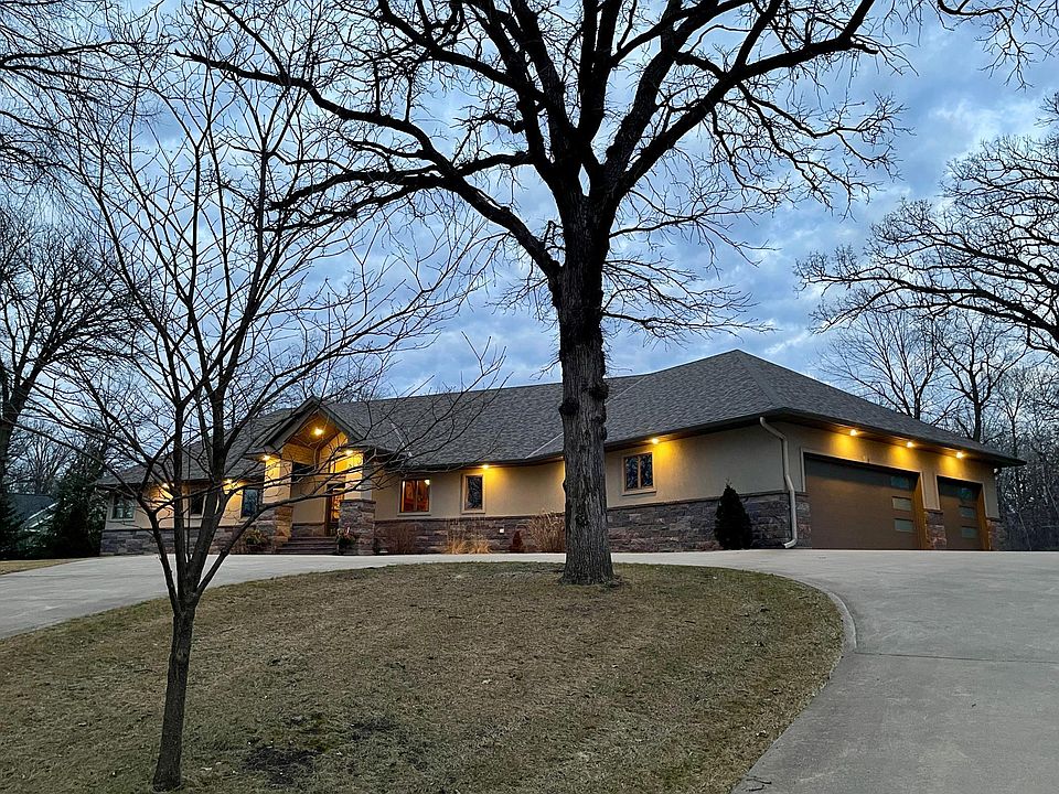 1st image of 21304 Westbrook Dr