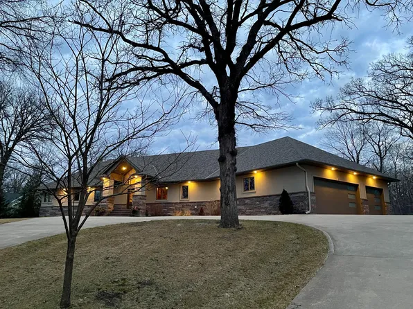 21304 Westbrook Dr, Cold Spring, MN 56320