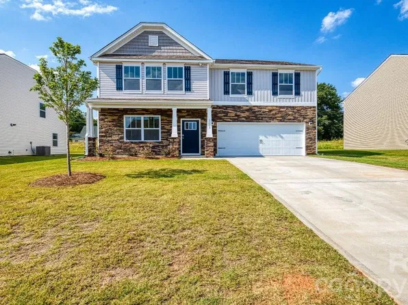 64 Piney Woods Rd, Fletcher, NC 28732