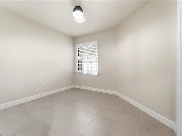 5935 Mayflower Way — Photo 13