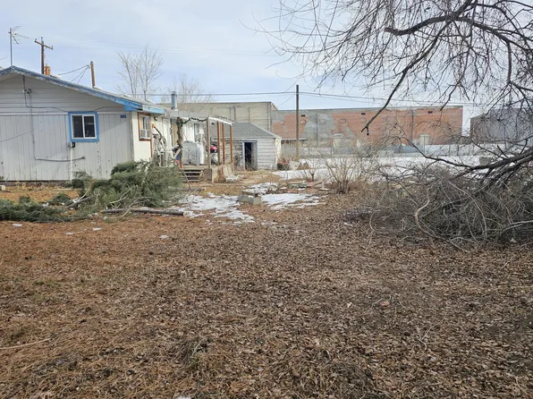 518 Maple St, Tieton, WA 98947