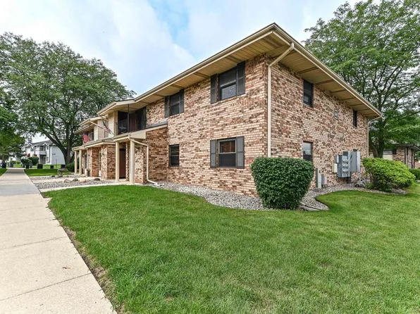 6640 Mariner DRIVE #202, Mount Pleasant, WI 53406
