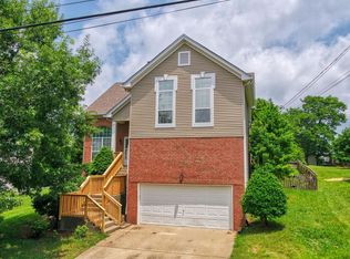 117 Waters Edge Ln, Hendersonville, TN 37075