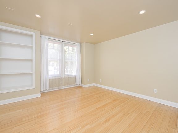 2nd image of 626 Connecticut St