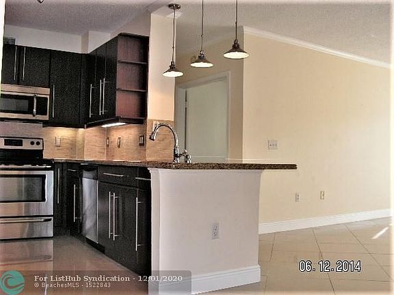 3rd image of 11643 W Atlantic Blvd #1121
