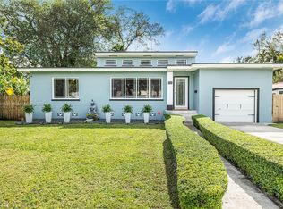 712 NE 114th St, Biscayne Park, FL 33161