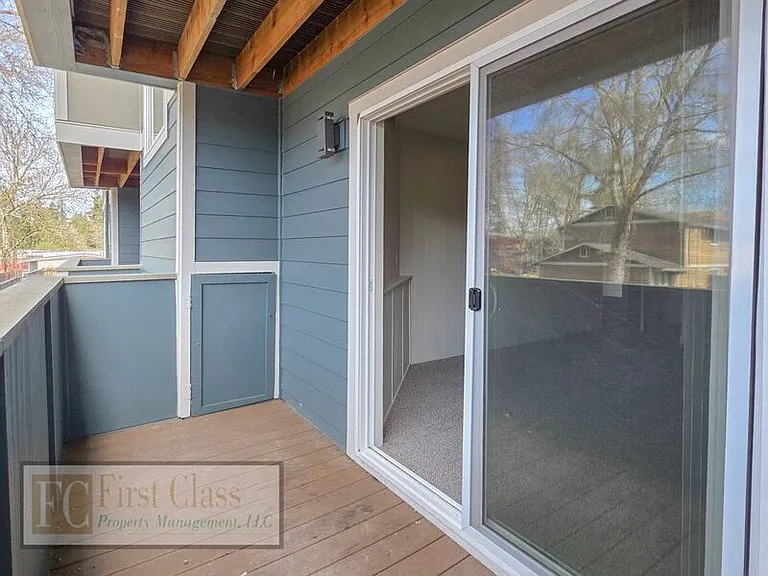 17150 SW Heritage Ct #128 — Photo 14
