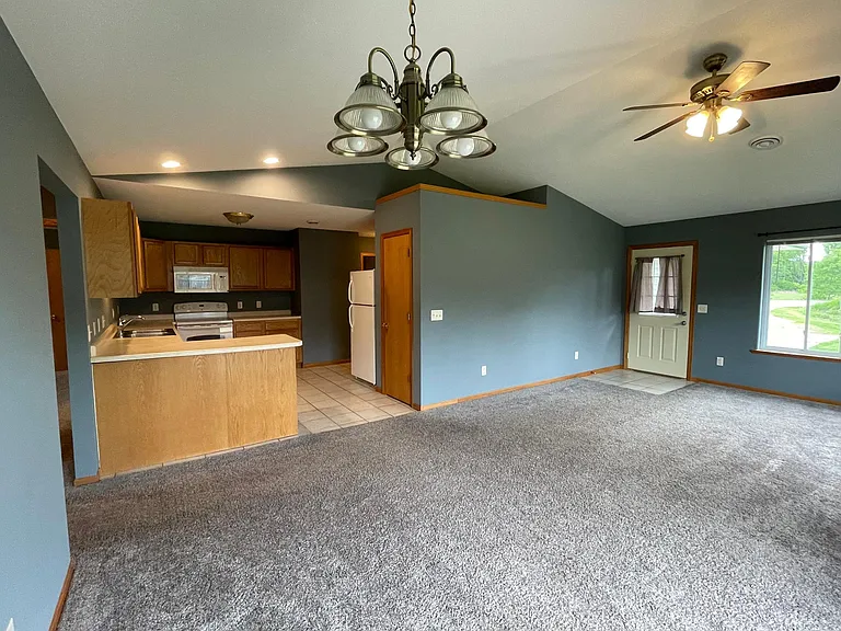 E8610 N County Rd E — Photo 12