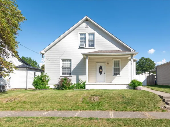 508 Napoleon St, Saint Jacob, IL 62281