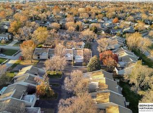 16006 Frederick Plz, Omaha, NE 68130