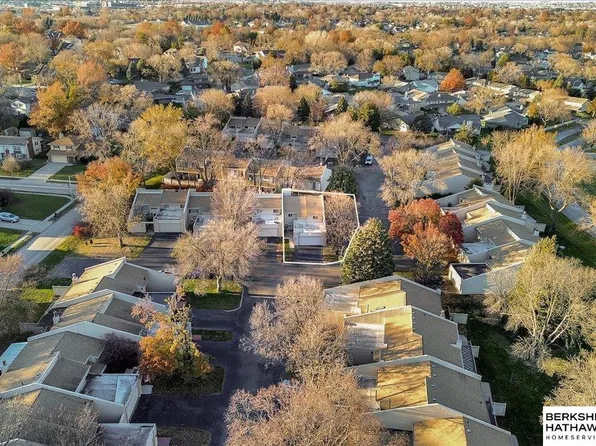 16006 Frederick Plz, Omaha, NE 68130
