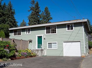 1904 N 140th St, Seattle, WA 98133