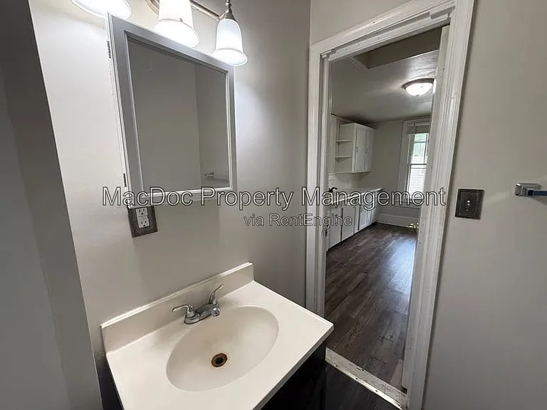 1013 Terrace St — Photo 23