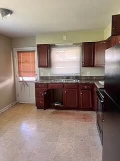 5th image of 2521 Lakeview Dr NW