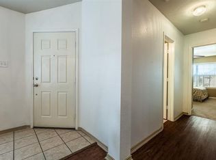 6425 Regina Dr, Fort Worth, TX 76131