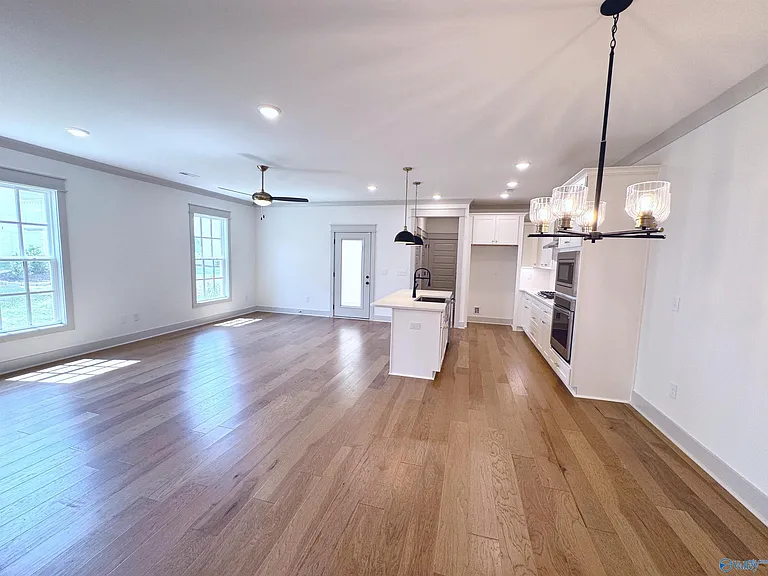 634 Town Madison Blvd — Photo 18