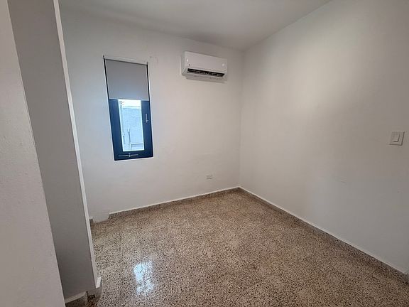 3rd image of 1717 Calle Colon #2