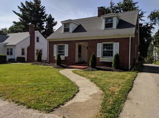 1004 W Union St #B, Champaign, IL 61821