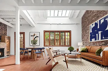 61 Perry Street, #CARRIAGEHOUSE