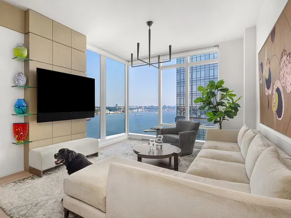 30 Riverside Blvd Unit 31C, New York, NY 10069