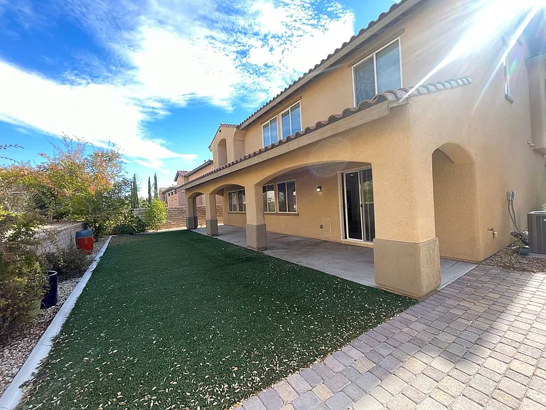 12056 La Palmera Ave — Photo 14