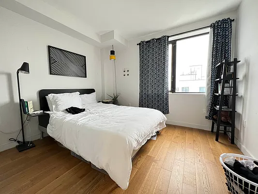 Rented by Rumah Realty Inc | media 18