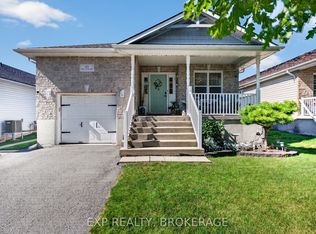 172 Amy Lynn Dr, Loyalist, ON K7N 2A2