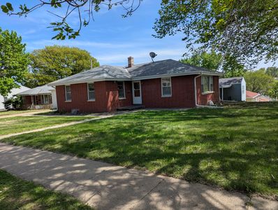 7721 N 36th St, Omaha, NE, 68112