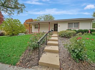 7301 Eagle Dr, Lincoln, NE 68507