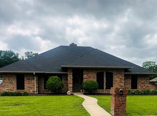 1925 N Collegiate Dr, Paris, TX 75462