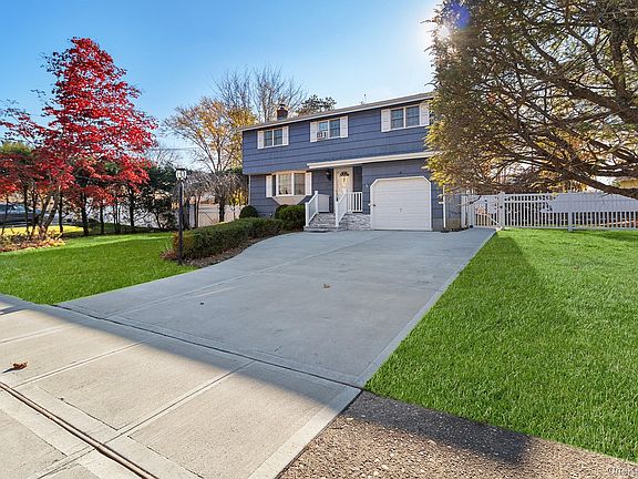 2nd image of 164 Colonial Springs Road