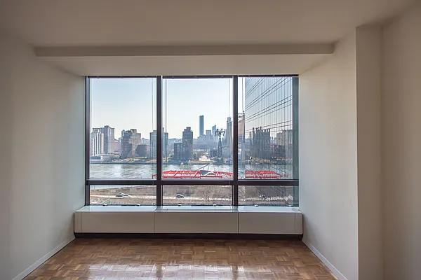 Rented by Solow Realty | media 17