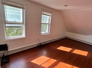 110-112 S Spruce St #3, East Providence, RI 02914
