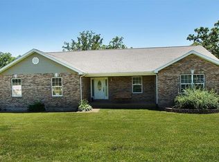 6285 Bridle Spur Dr, Hillsboro, MO 63050