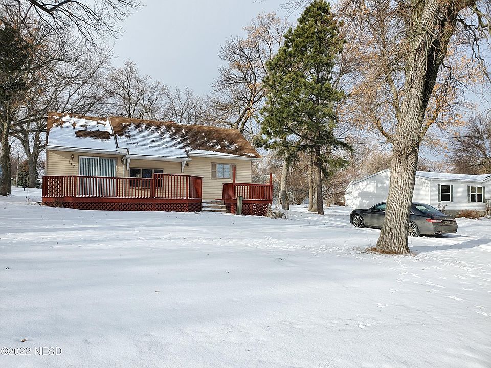 117 W 1st St, ster, SD 57274 Zillow