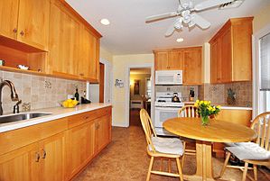 2nd image of 48 N Bayles Ave
