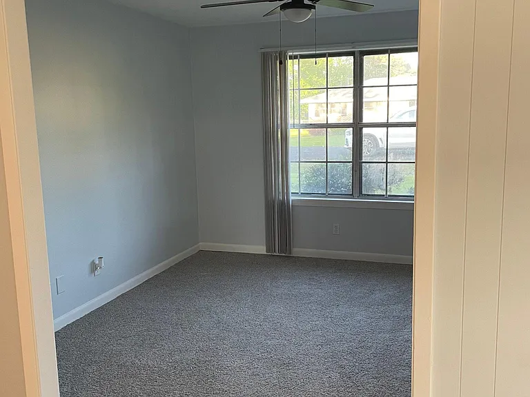 51 Landing Dr — Photo 14