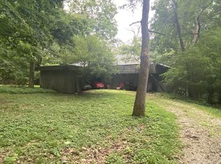 450 Willow Rd, New Lenox, IL 60451