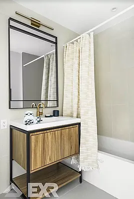 Rented by EXR | media 13