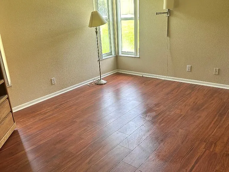 8108 Summer Shores Dr — Photo 11