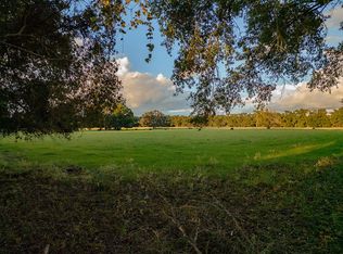 80 Southwest St, Trenton, FL 32693