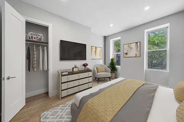 Rented by Vector New York, LLC | media 8