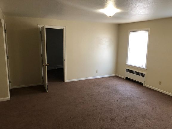 3rd image of 5312 Glenwood Ave APT 1